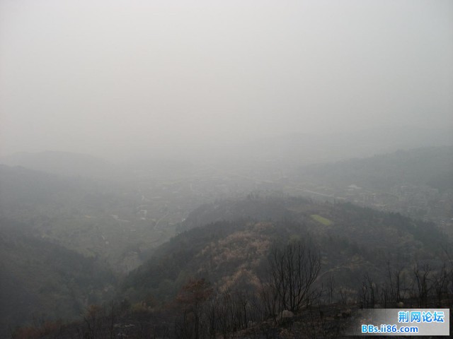 山腰雾看大荆城11.JPG