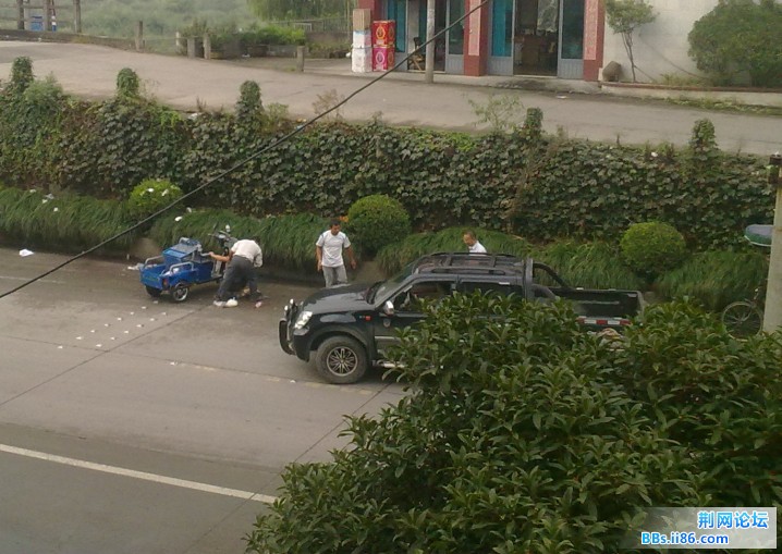 QQ截图20110929120924.jpg