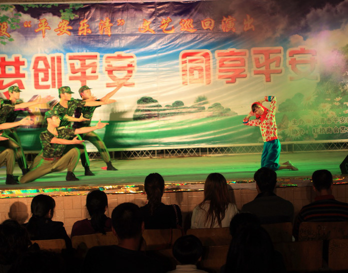 07集体舞二（IMG_5349）.JPG