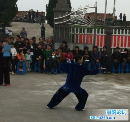 QQ截图20120415112400.jpg