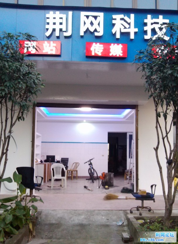 aa111170937.jpg