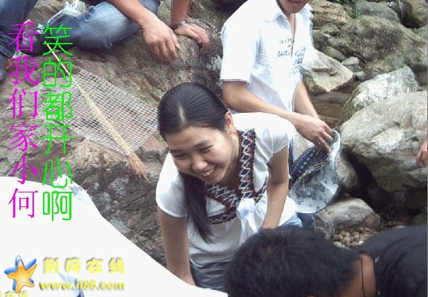 小何.jpg