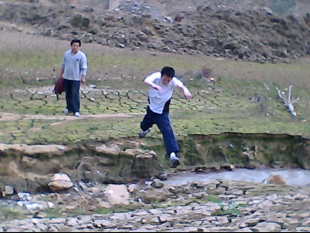 IMG0576A.jpg