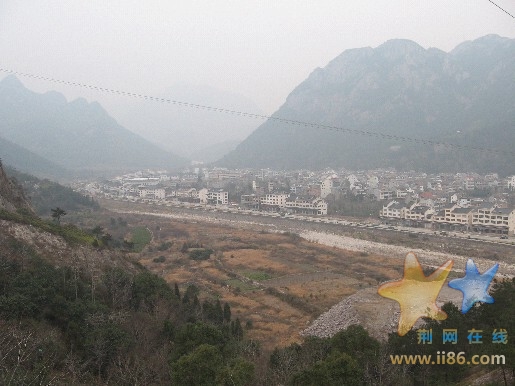 通往雁荡山的路