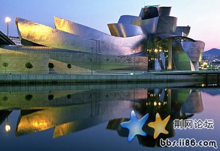 Guggenheim Museum (Bilbao, Spain).jpg