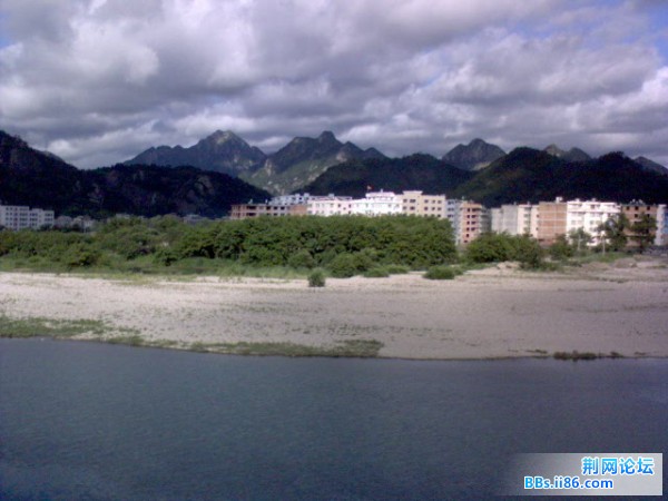 家门口.JPG