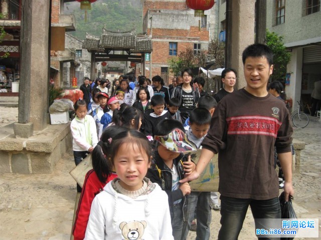我们的队伍！
