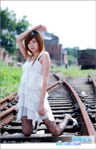 a233296_s.jpg