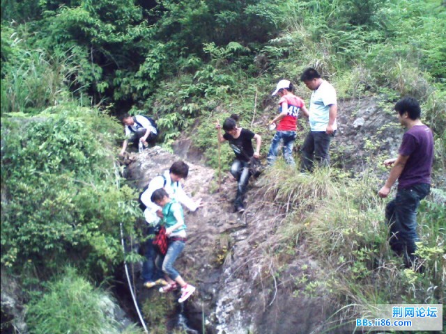 山间小溪