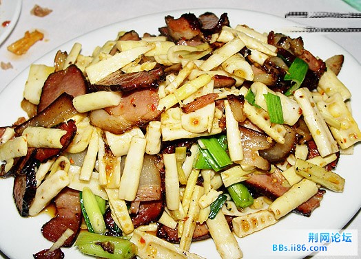 小笋炒腊肉.jpg