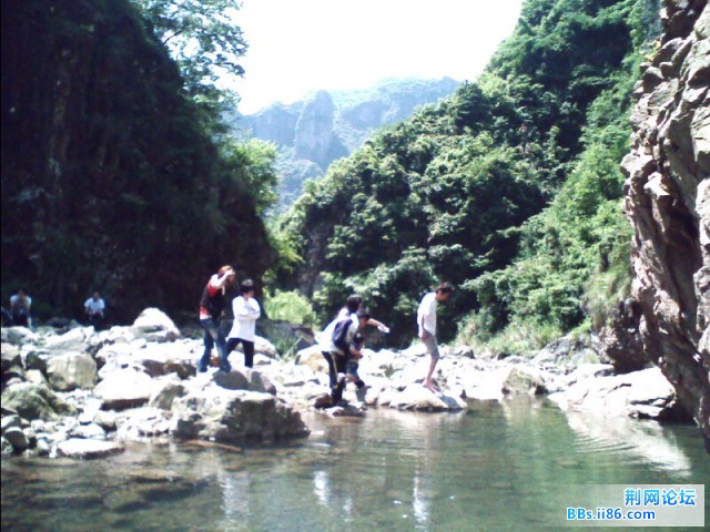 山涧
