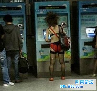 2009523124dds.jpg