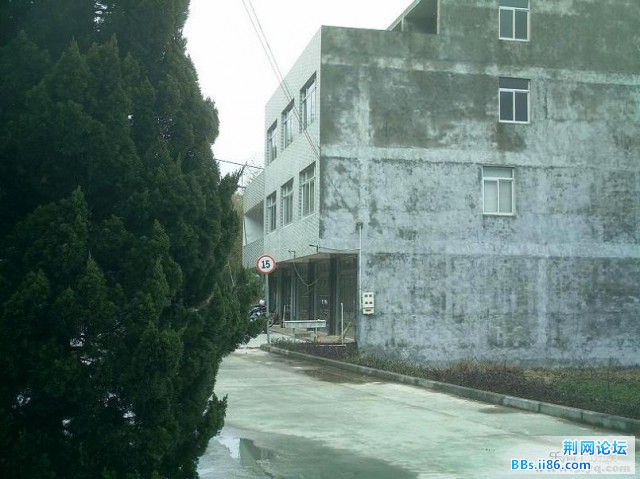10021720152505f4dd082f0cf3.jpg